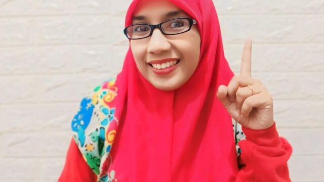 Amy Azza, Jangan Pernah Berhenti Belajar, Tanpa Ini Dunia Kita Menjadi Gelap