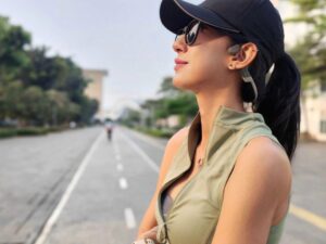 Maya Noverina, Menerapkan Gaya Hidup Sehat Untuk Mendukung Karir  