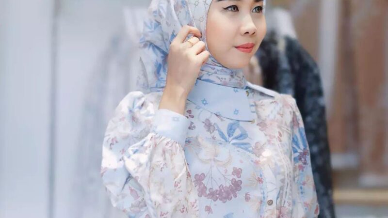 Indah Sri Handayani, Boleh Mimpi Kita Melangit Tetapi Hati Tetap Membumi