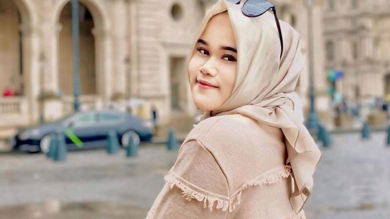 Vike Karmelia, Tetaplah Menjadi Berkualitas Tak Menindas Untuk Jadi Teratas