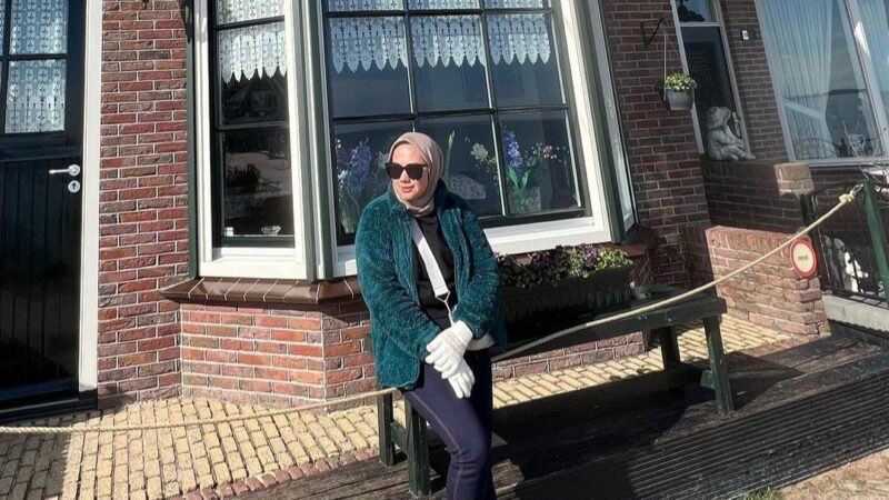 Niknik Nurdianti, Dengan Travelling Dapat Pelajaran Hidup yang Sarat Makna