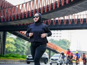 Mpok Lely Syamsiar, Tak Ada Kata Terlambat Memulai Olahraga, Umur Hanyalah Angka, Teruslah Bergerak!