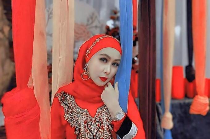 Dewi Quine, Jangan Tinggalkan Ibadah Kita, Jaga Akhlak Karena Merupakan yang Utama