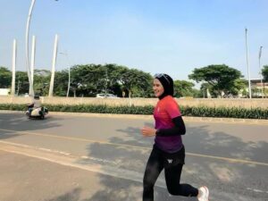 Dian Sartika, Lari Jadi Banyak Teman dan Bertambah Wawasan Kita