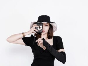 Clarita Fei, Orang Kan Menilai Kualitas Kita dari Apa yang Kita Bagikan