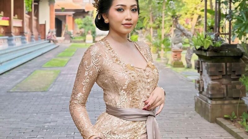 Ayu Candra Kasih, Profesi Awal Arahan Orang Tua, Lama-lama Jatuh Cinta Juga