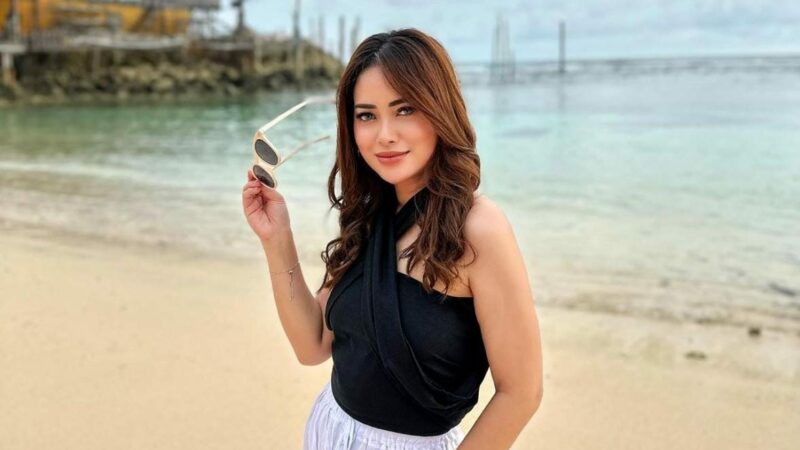 Belajar Hidup Bersahaja Tapi Penuh Makna Dari Putri Andhita