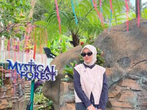 Cantika Suryaningtias, Usahakan Jadi Perempuan Lebih Berkembang, Indah Ceria dan Bahagia