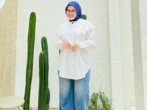 Salha Nabila, Jadilah Perempuan Kuat yang Bisa Bawa Diri Pada Situasi Apapun