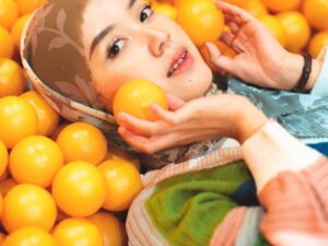 Monica Zulkarnain: Walau Jadi Selebgram Ngehits Jangan Lupa Ibadah & Menuntut Ilmu