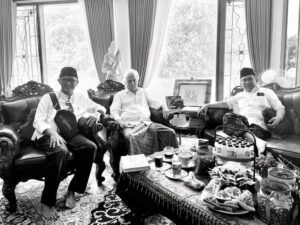 Ketum PBNU Tilik Pak Kaji Muh alias Charles Holland Taylor