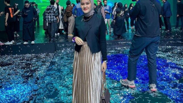 Nathasa Gresnia, Teruslah Berjalan Meraih Masa Depan Jangan Terlalu Lama Terpuruk Di Masa Lalu