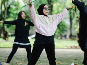 Uty, Do the Best In Life and Put God First