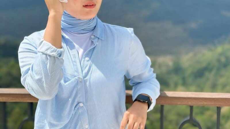 Siti Ania, Tak Perlu Lebih Hebat dari Orang Lain, Cukup Lebih Baik dari Diri Kita yang Kemarin