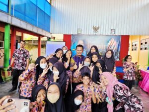 Isi Kelas Inspirasi, Direktur Akademi Maritim Aman Jaya Jakarta Berbagi Motivasi & Kiat Sukses