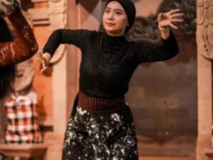 Puteri Miranti, Ikut Happy Tatkala Melihat Senyum Bahagia Audiens yang Mengapresiasi Tari dan Kebudayaan Nusantara