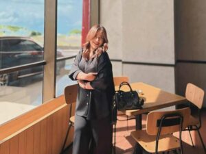 Erni Djumardi Misnawati, Pengen Punya Lapangan Badminton