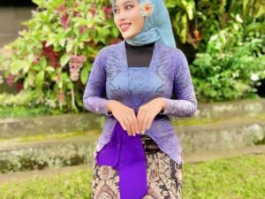 Elsita Dwi Pangesti, Bermanfaat dan Bantu Orang Sekitar Buat Kita Juga Bahagia