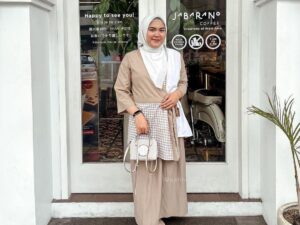 Karina Zahraa, Studi Sembari Kembangkan Passion di Bidang Kuliner dan Fashion