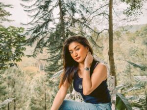 Sekar Diana, Jadilah Orang yang Bersyukur, Tidak Pendendam dan Berserah Diri Pada Tuhan Agar Hidup Bahagia