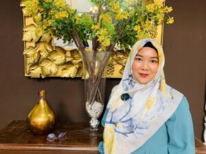 Eka Juniawati, Belajar Menerima Proses dan Jadilah Versi Terbaik Kita