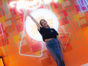 Zeannette Georgia, Jangan Berharap Pada Manusia Tapi Libatkan Tuhan di Setiap Langkahnya