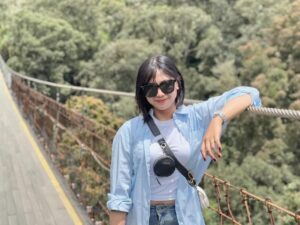 Octavia, Setiap Orang yang Kita Temui Adalah Guru!