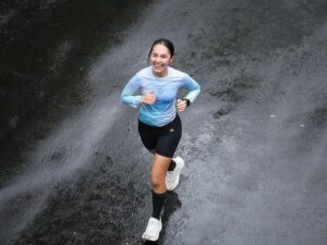 Lestari Ayuningsih, Berawal dari Killing Time, Jadi Jatuh Cinta ke Lari