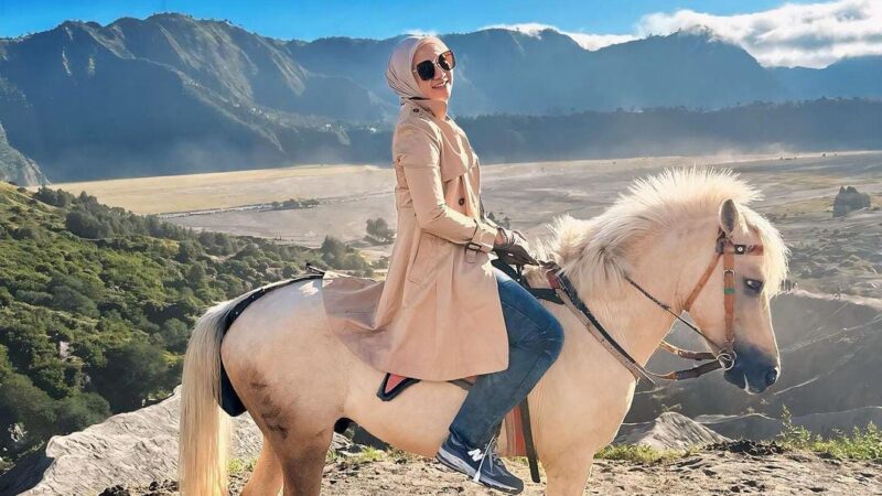 Indri Wahyuningsih, Kenali Diri Kita Sebagai Awal Kebijaksanaan dan Kesuksesan