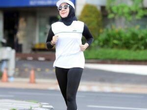 Dessy Ajang Pratiwi, Berawal dari Ingin Hilangkan Kista, Lari Jadi Hobi