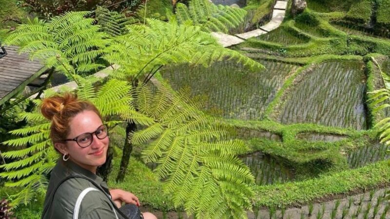 Dafne J. Likumahuwa, Life Is Not A Competition, But A Journey