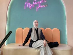 Enci Yenny Anggrainy, Bermula dari Membantu Teman Jadi Influencer Handal