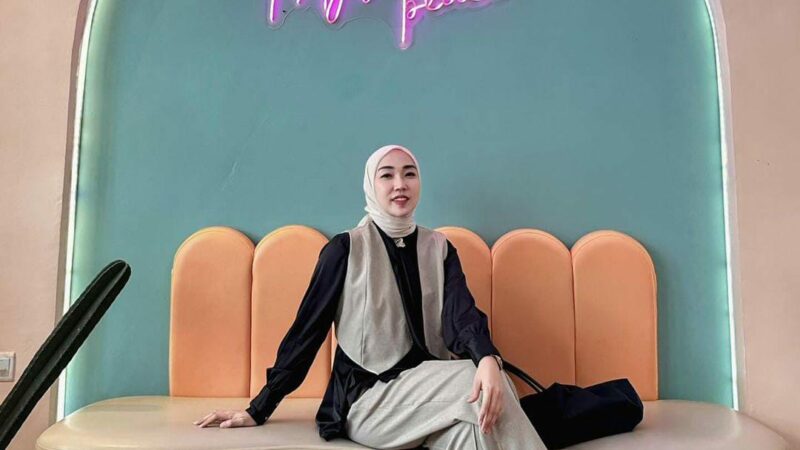 Enci Yenny Anggrainy, Bermula dari Membantu Teman Jadi Influencer Handal