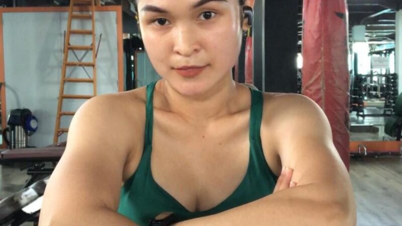 Juleee Zii, Sang Pemenang Tak Bercerita Tetapi Memberi Bukti