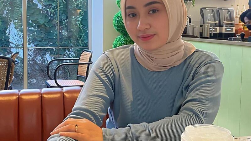 Nadia Hanifah, Hobi Travelling dan Kuliner Membawa Banyak Pengalaman Seru Nan Menyenangkan