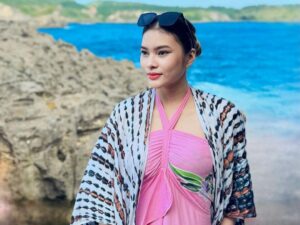 Hryah Aya, Berawal dari Coba-coba Menjadi Karir yang Menjanjikan