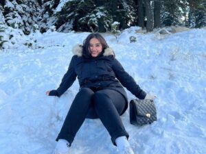 Khairizah, Travel Consultan Sukses yang Tetap Utamakan Pendidikan