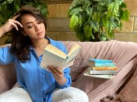 Nia Sutanto: Dokter Cantik Yang Jago Bisnis, Nari, Karate Hingga Suka Berderma