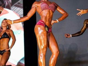 Veronica Fit, Perempuan Yogyakarta Nan Jelita Tapi Punyai Otot Kekar