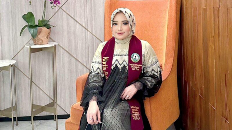 Nadia Putri, Ingin Jadi Dosen Bisa Berbagi Ilmu