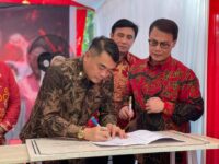 AWK Hadiri Peresmian The Sukarno Marhaen East Institute Makassar