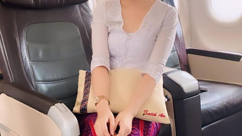 Astia Prily, Penampilan Adalah Hal Penting Untuk Seorang Pramugari