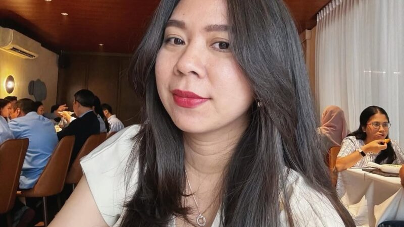 Monica Aprilina, Kecerdasan dan Wawasan Sangat Penting di Kehidupan