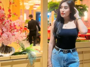 Ayu Decitra, Jangan Pernah Menyesali Hari dalam Hidupmu