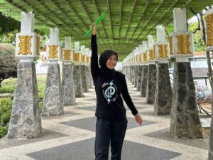 De Phonna, Hidup Sebahagia-bahagianya, Berhasil Kita Rayakan Gagal Kita Set Ulang