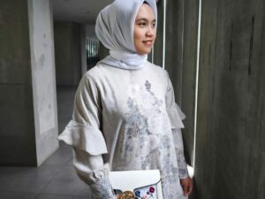 Prashinta Rizky Larasati, Perluas Relasi dan Wawasan, Rejeki Tak Selalu Berbentuk Materi