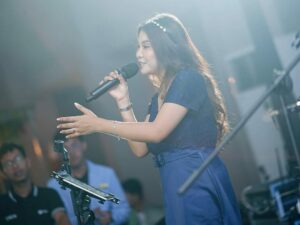 Mytha Ayu: Selalulah Percaya Pada Tuhan, dan Diri Kita SendiriÂ