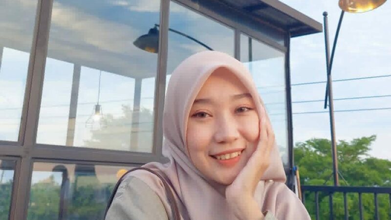 Khasanah Roza, Kecantikan Ialah Tentang Menerima dan Cintai Diri Sendiri 