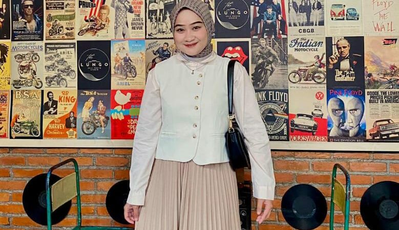 Karina Septiani, Langkah yang Gemetar Berarti Daripada Diam yang Tak Pernah Mencoba 