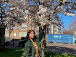 Arista Kusumastuti, Kebahagiaan Sejati Terletak pada Kemampuan Terus Bergerak dan Memberi Makna